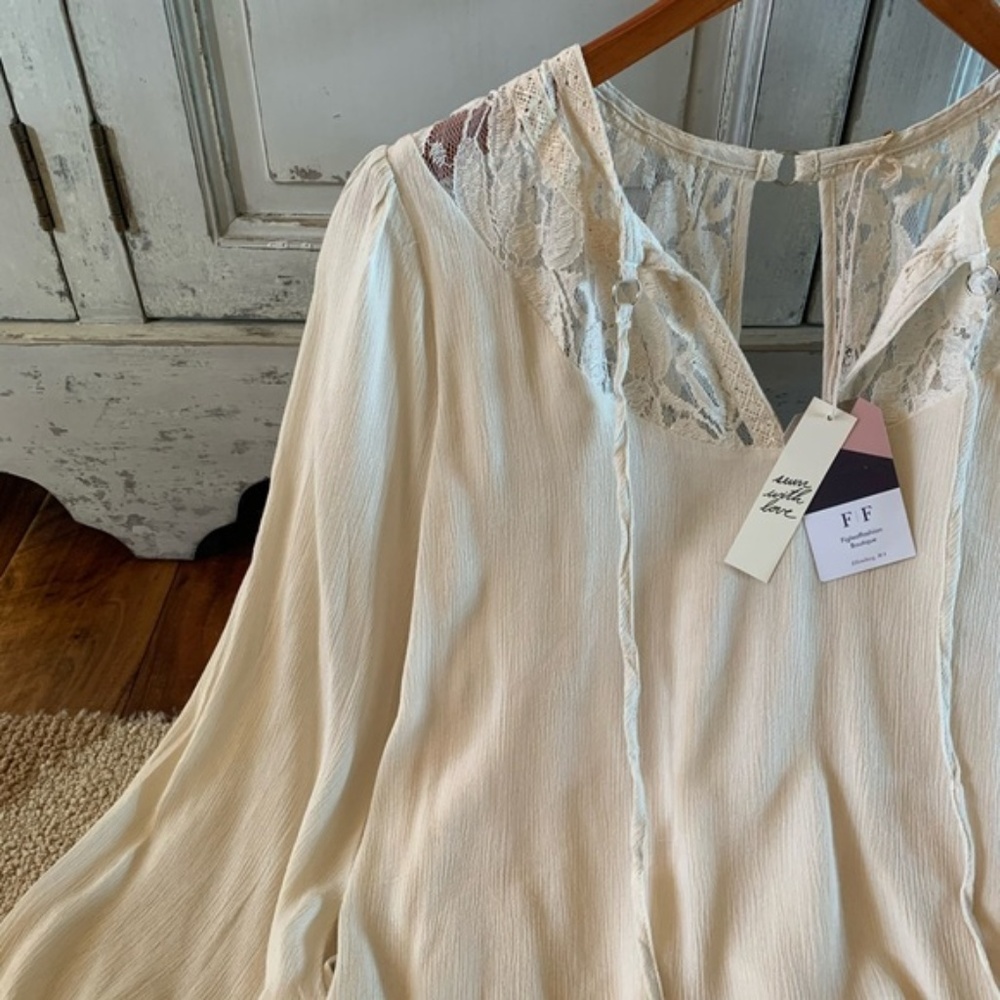 Boho Ethereal Lace Long Sleeve Tunic Dress - Picture 2 of 6